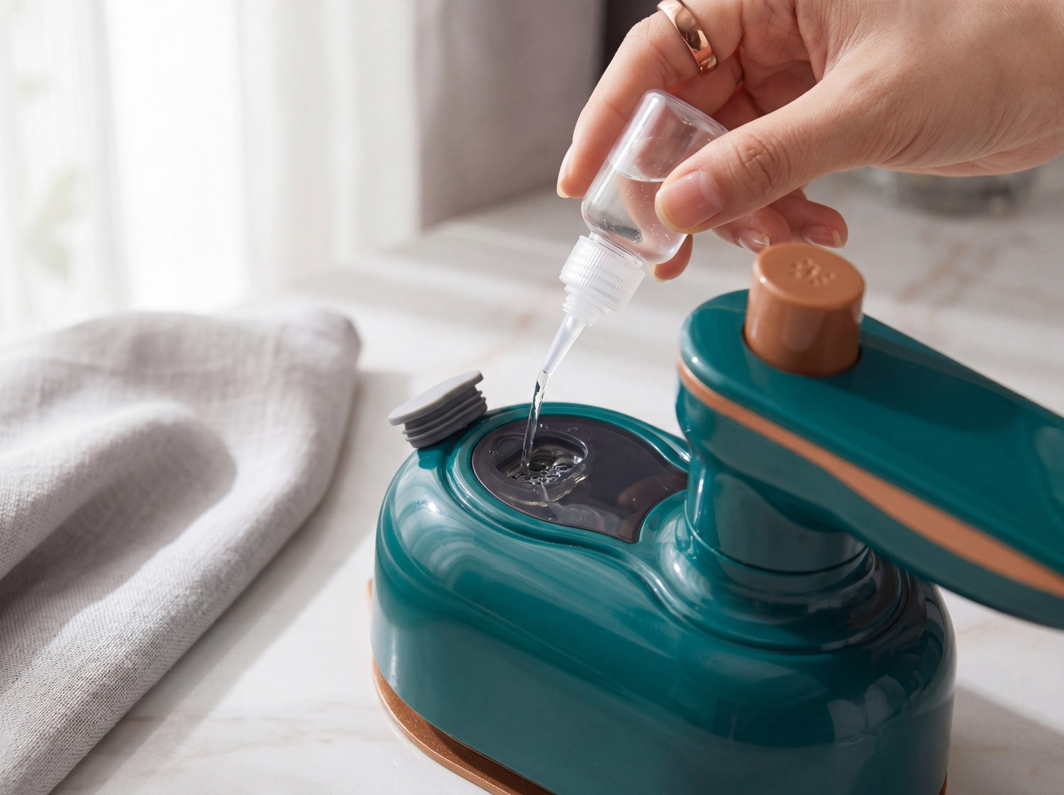 Portable Garment Steamer & Iron